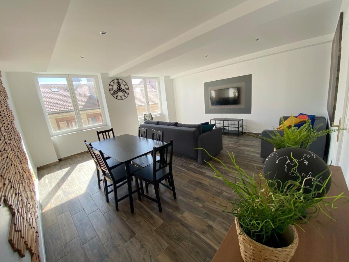22 Chic & Cosy Grand Appart 92M2 Parking Gratuit Hypercentre Netflix Saint-Etienne  Extérieur photo