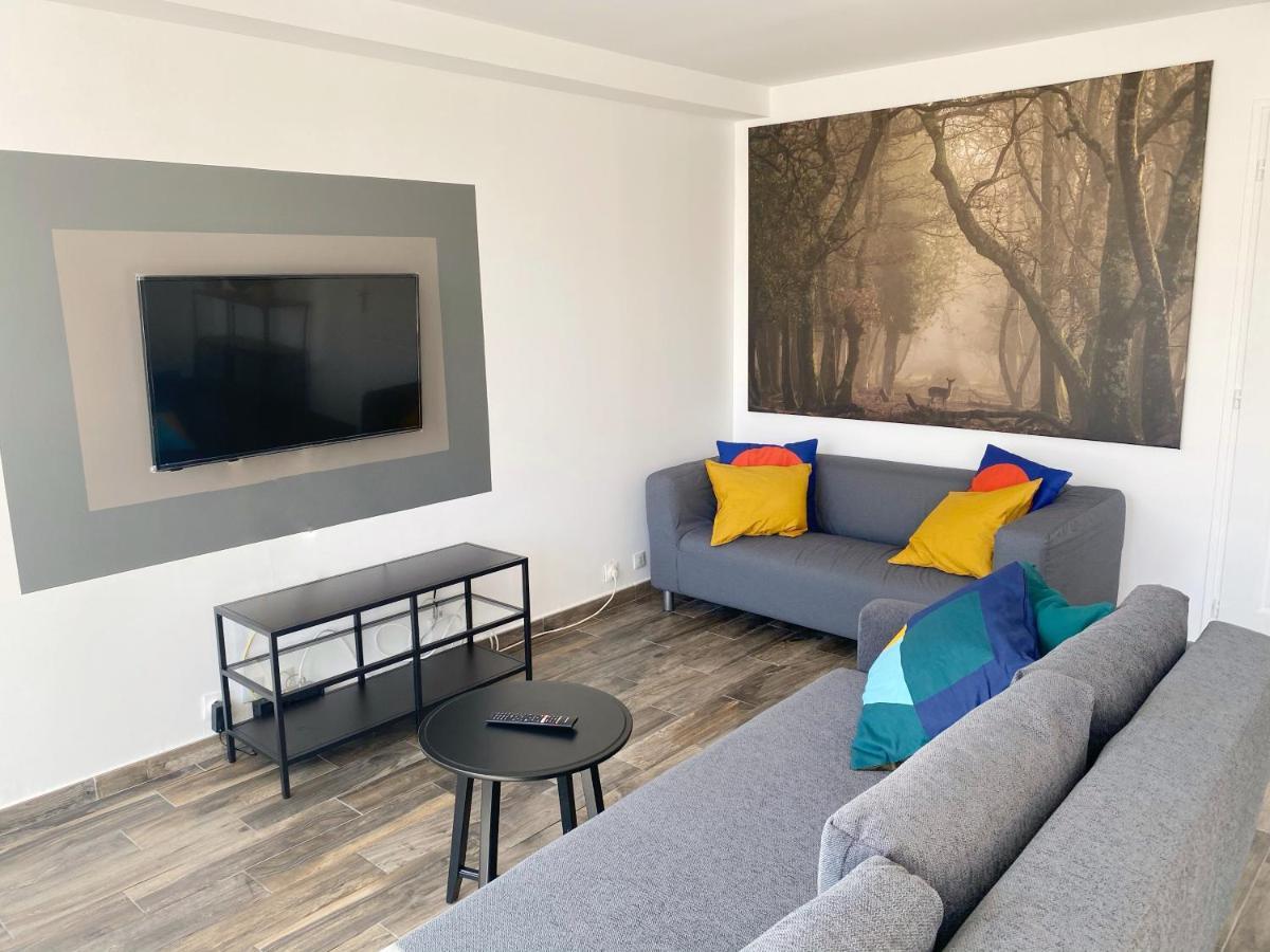 22 Chic & Cosy Grand Appart 92M2 Parking Gratuit Hypercentre Netflix Saint-Etienne  Extérieur photo