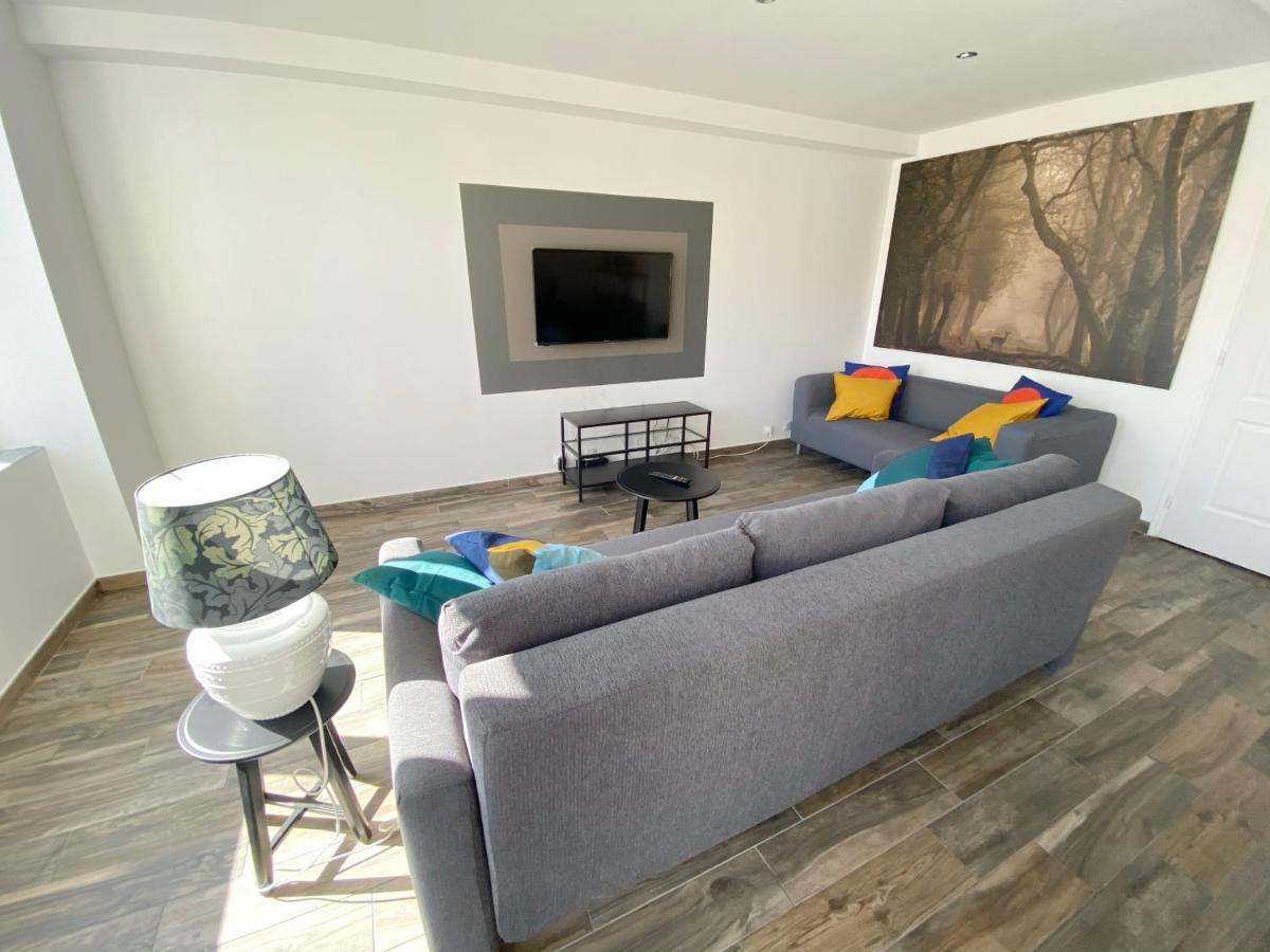 22 Chic & Cosy Grand Appart 92M2 Parking Gratuit Hypercentre Netflix Saint-Etienne  Extérieur photo